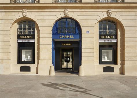 cheapest place to buy chanel in paris|original chanel store in paris.